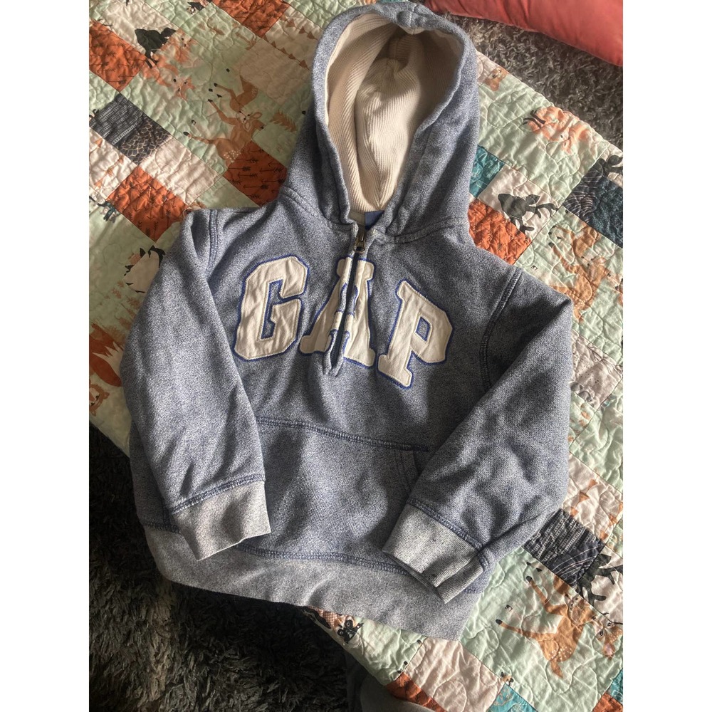 Gap Hooded Sweatshirt (5T)